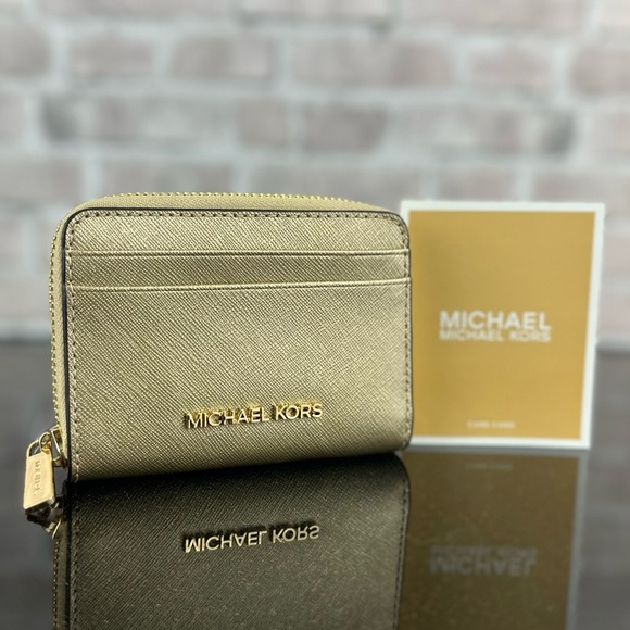 MICHAEL KORS JET SET TRAVEL LEATHER MEDIUM ZIP AROUND CARD CASE WALLET BAG $188 - Picture 1 of 5